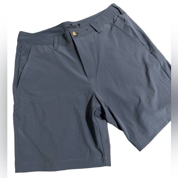 Like New Hollister Shorts - Picture 3 of 7